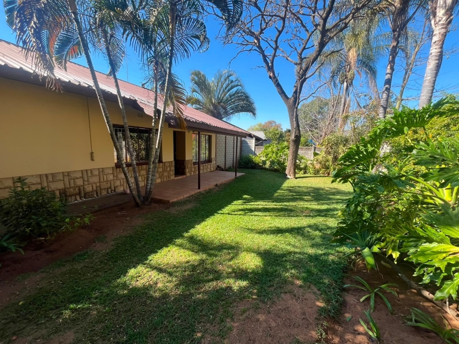3 Bedroom Property for Sale in Geelhoutpark North West